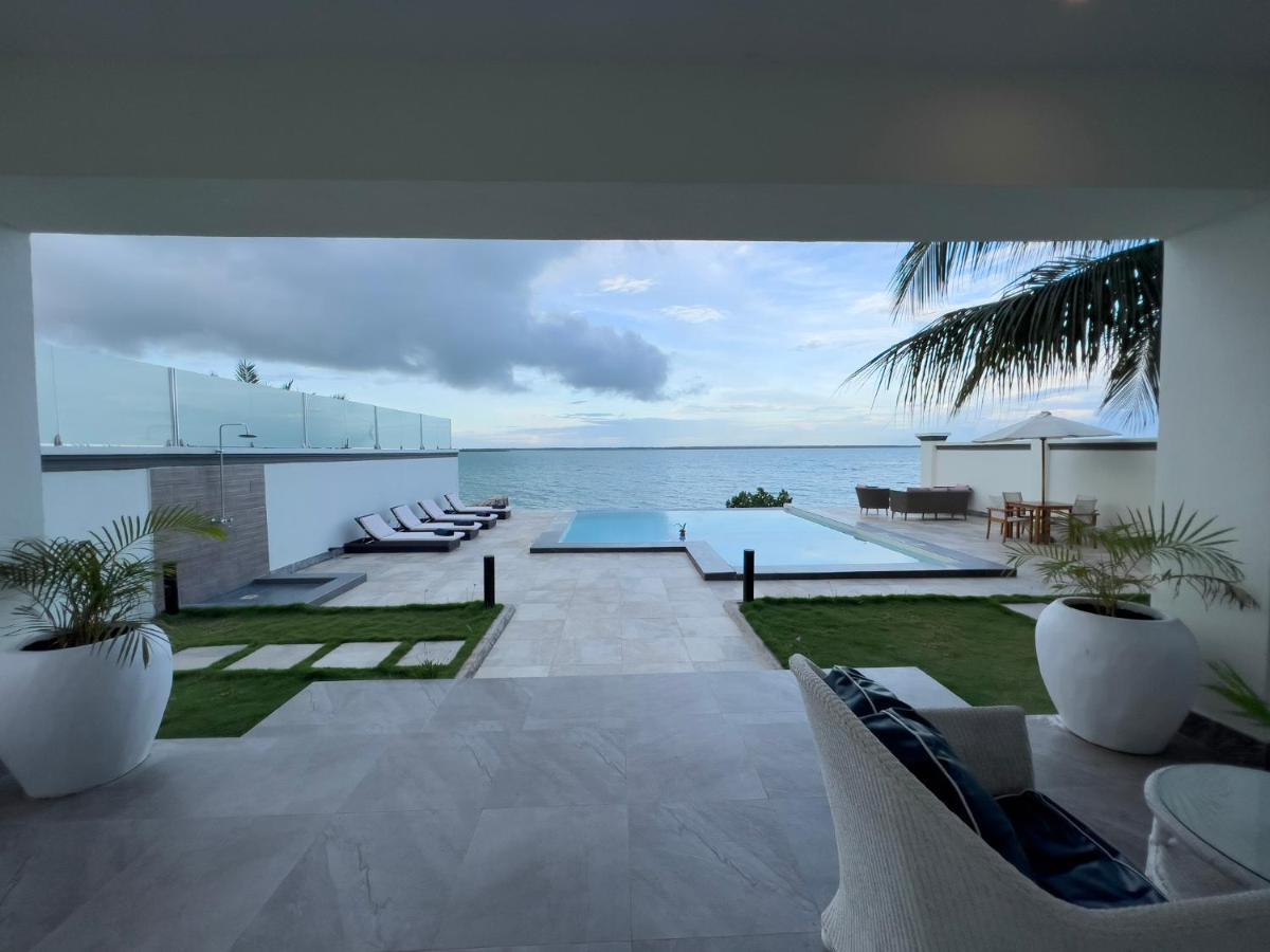 Zanzibar Dt Beachfront Villa Mkunguni Luaran gambar