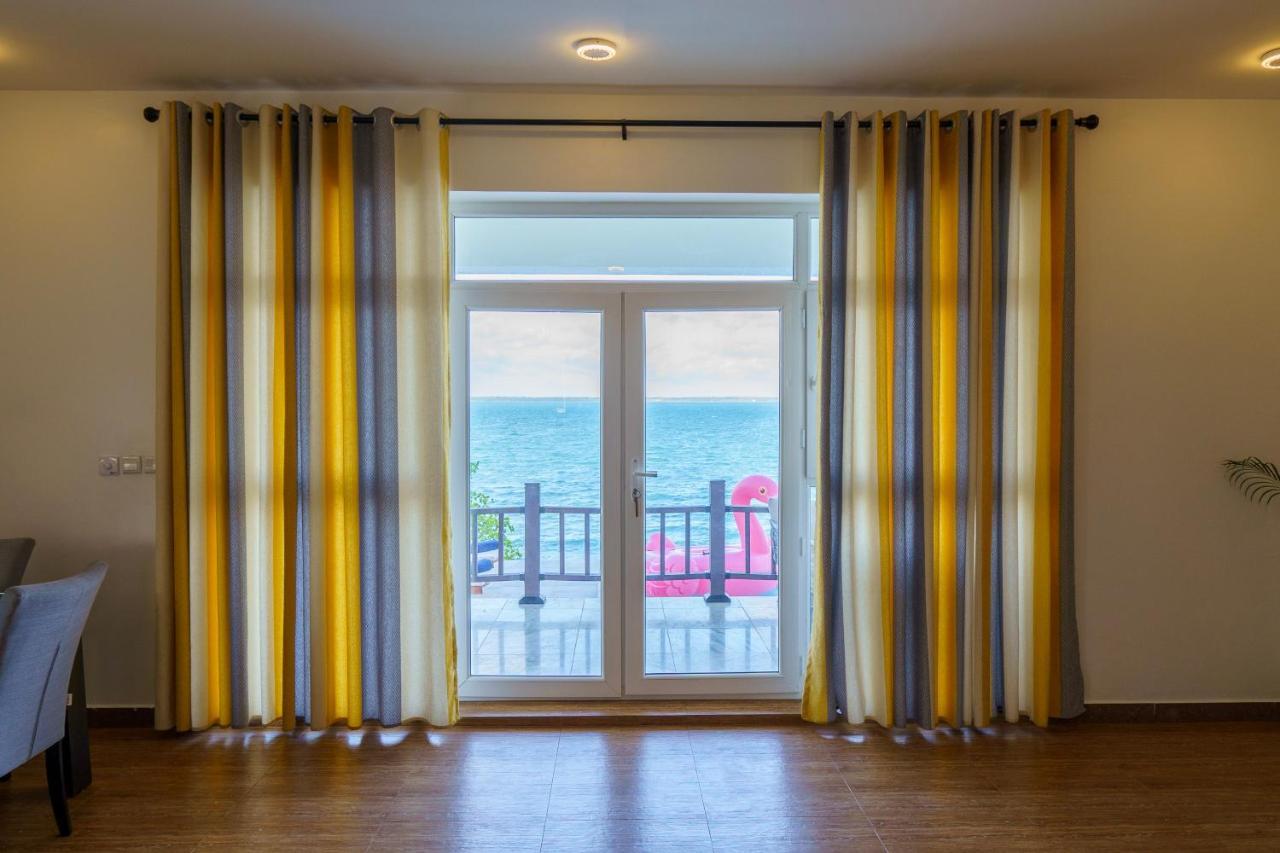Zanzibar Dt Beachfront Villa Mkunguni Luaran gambar