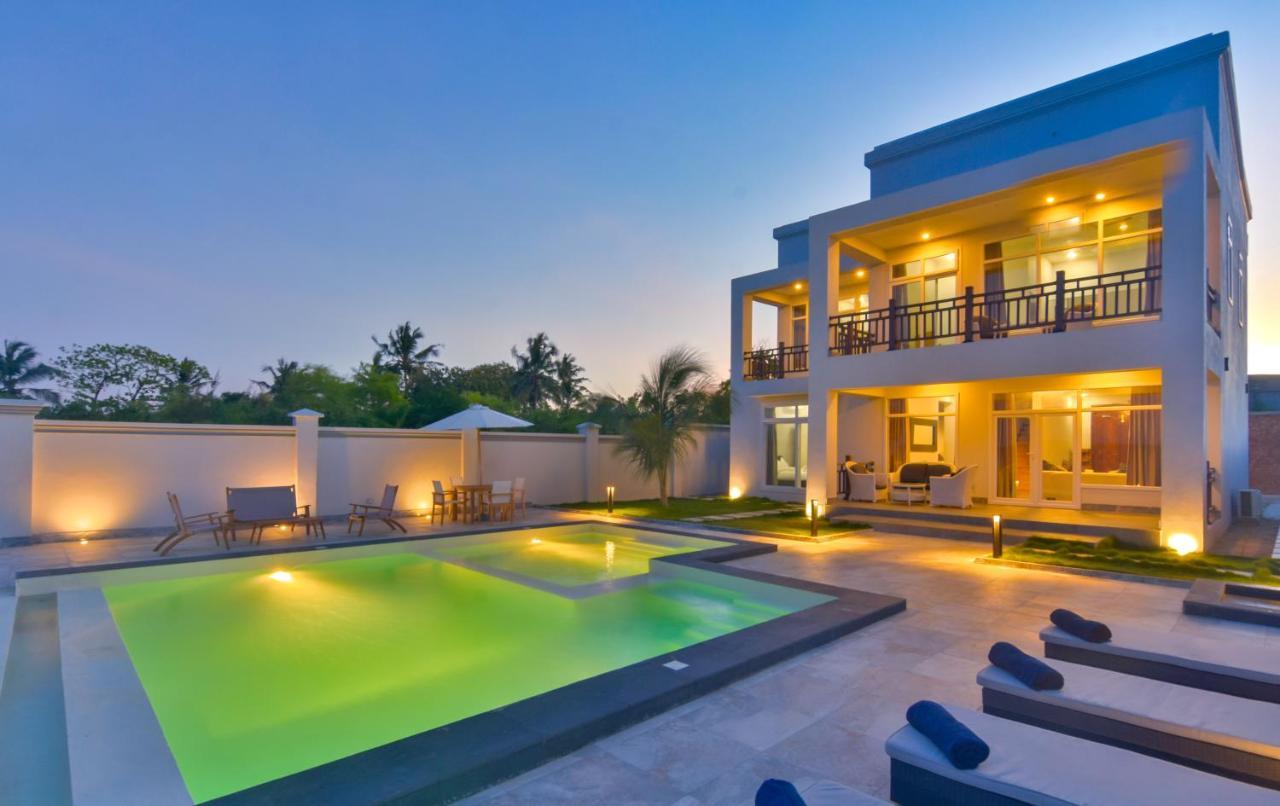 Zanzibar Dt Beachfront Villa Mkunguni Luaran gambar